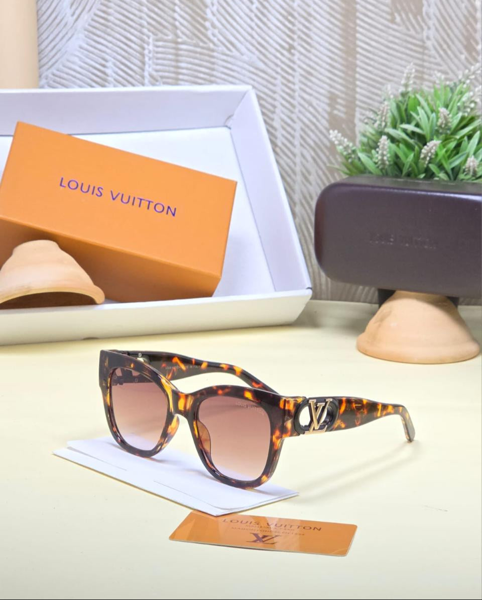 Louis Vuitton Oversized Gradient Sunglasses