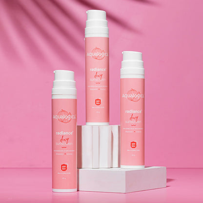 Aqualogica radiance+ dewy sunscreen watermelonm & niacinamide